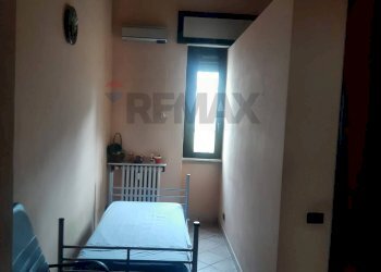 Camera / camera da letto - Negozio Sesto San Giovanni - foto 10