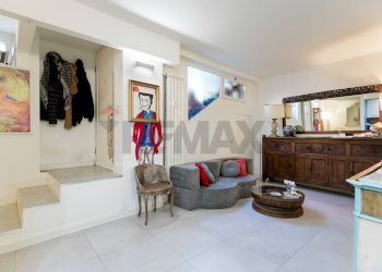 Soggiorno - Bilocale Via Pier Francesco Mola
 
22, Milano - foto 1