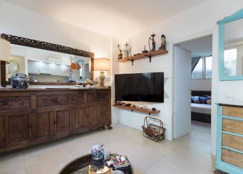 Soggiorno - Bilocale Via Pier Francesco Mola
 
22, Milano - foto 10