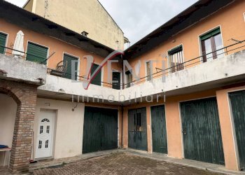 Foto 1 - Two-room apartment VIA NAZIONALE
 
77, Villar Perosa - photo 1