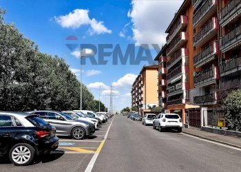 Edificio all\'aperto - Trilocale VIA BAMBINI DI BESLAN
 
14, San Giuliano Milanese - foto 4