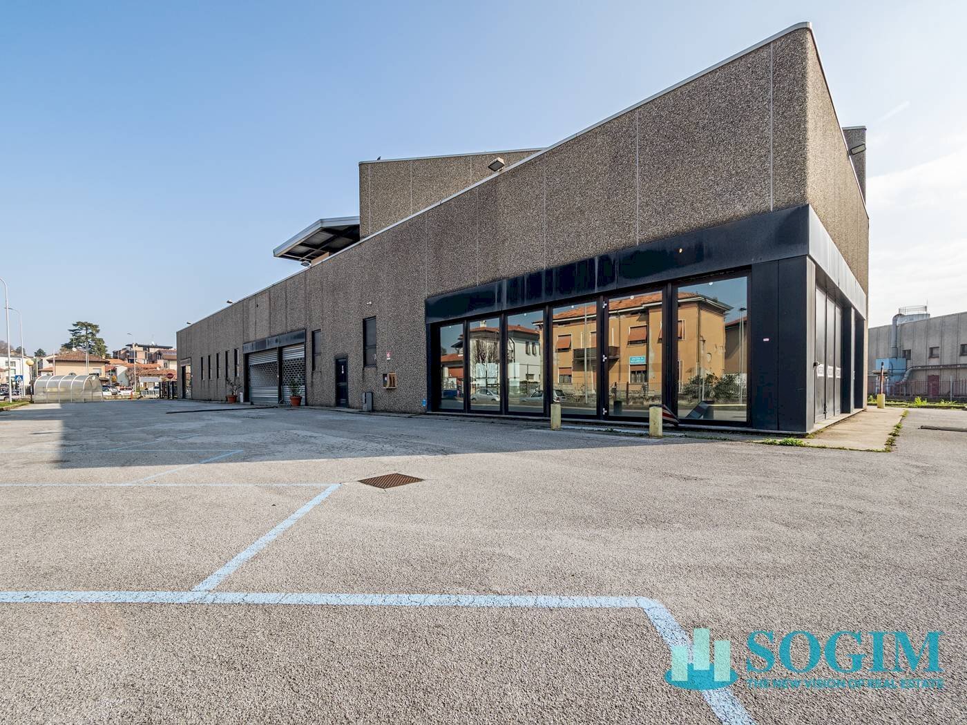 Foto 1 - Commercial Premises Via Marconi
 
39, Arosio - photo 1