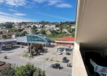 Edificio all\'aperto - Three-room apartment Montesilvano - photo 7