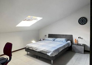 Camera / camera da letto - Three-room apartment Montesilvano - photo 15
