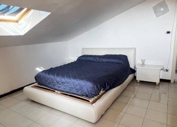 Camera / camera da letto - Three-room apartment Montesilvano - photo 17