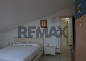 Camera / camera da letto - Three-room apartment Via G. Verrotti
 
37, Montesilvano - photo 15