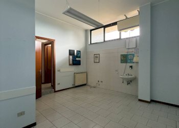 Foto 11 - Office via turati, Carvico - photo 11