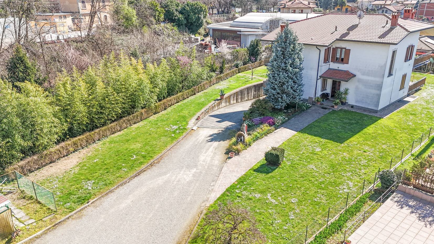 Foto 2 - Villa VIA GARIBALDI
 
16, Ambivere - photo 2