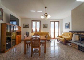 Foto 5 - Villa VIA GARIBALDI
 
16, Ambivere - photo 5