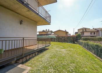 Foto 40 - Villa VIA GARIBALDI
 
16, Ambivere - photo 40