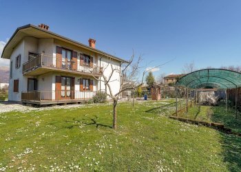 Foto 43 - Villa VIA GARIBALDI
 
16, Ambivere - photo 43