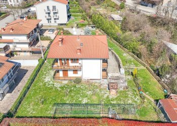 Foto 56 - Villa VIA GARIBALDI
 
16, Ambivere - photo 56
