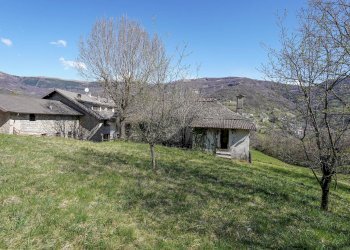 ESTERNA - Rustico via Tezzola
 
4, Rota d'Imagna - foto 1