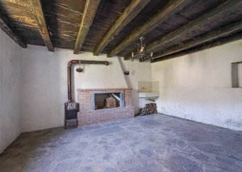 INTERNA - Rustico via Tezzola
 
4, Rota d'Imagna - foto 9