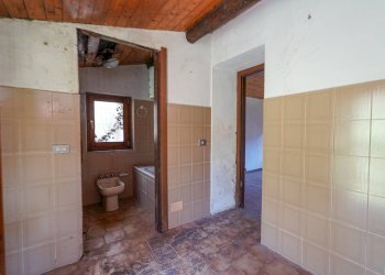 INTERNA - Rustico via Tezzola
 
4, Rota d'Imagna - foto 31