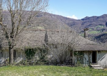 ESTERNA - Rustico via Tezzola
 
4, Rota d'Imagna - foto 33