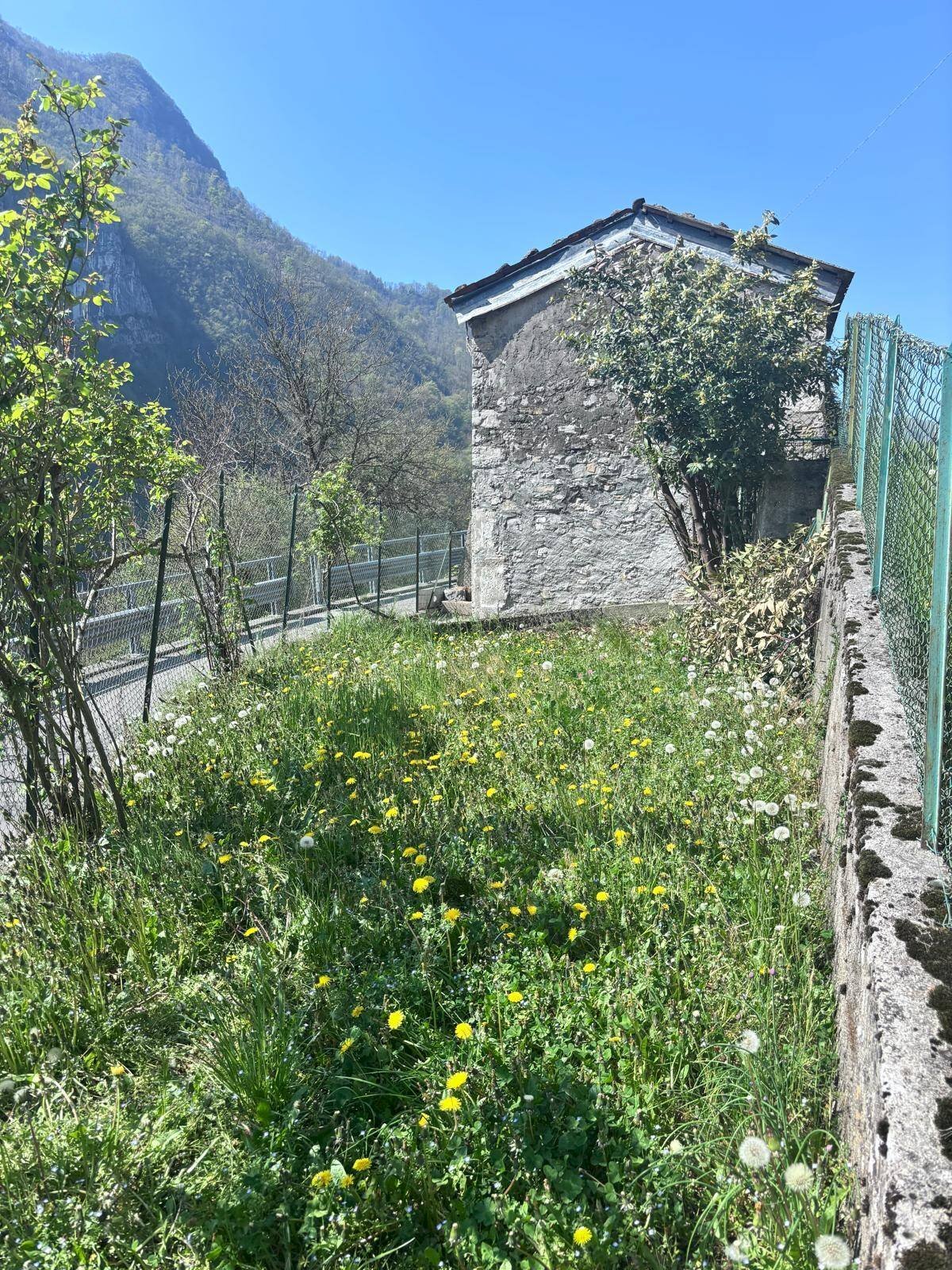 Foto 2 - Rustico VIA DON CORTINOVIS
 
NN, Val Brembilla - foto 2