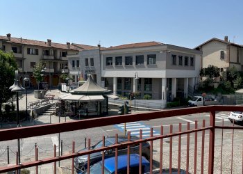 ESTERNA - Office Piazza Don P Todeschini
 
35, Brembate - photo 10