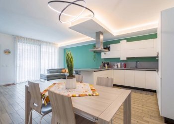 Cucina - Three-room apartment via Alcide De Gasperi, Martinengo - photo 8
