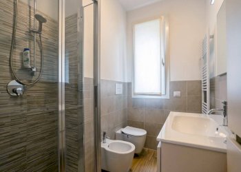 Bagno - Three-room apartment via Alcide De Gasperi, Martinengo - photo 16