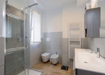 Bagno - Three-room apartment via Alcide De Gasperi, Martinengo - photo 20