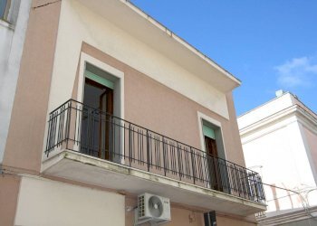 Facciata - Four-room apartment via Nizza, Parabita - photo 40