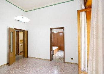 Stanza non arredata - Four-room apartment via Nizza, Parabita - photo 3