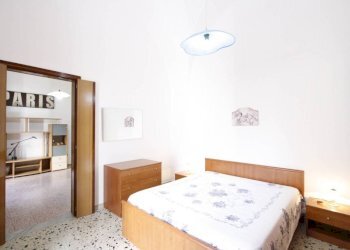 Camera da letto - Four-room apartment via Nizza, Parabita - photo 11