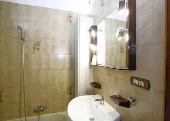 Bagno - Four-room apartment via Nizza, Parabita - photo 24