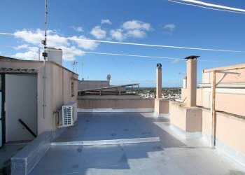 Terrazzo - Four-room apartment via Nizza, Parabita - photo 30
