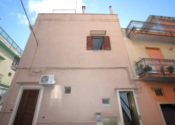 Facciata - Four-room apartment via Nizza, Parabita - photo 35