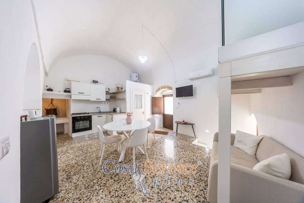 Salone - Casa indipendente via Francesco Petrarca, Matino - foto 2