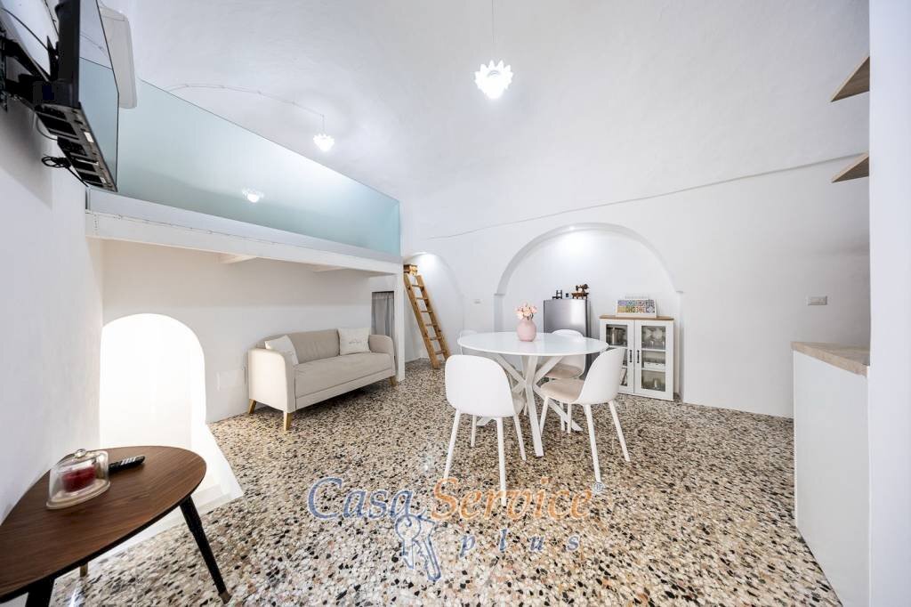 Salone - Casa indipendente via Francesco Petrarca, Matino - foto 3