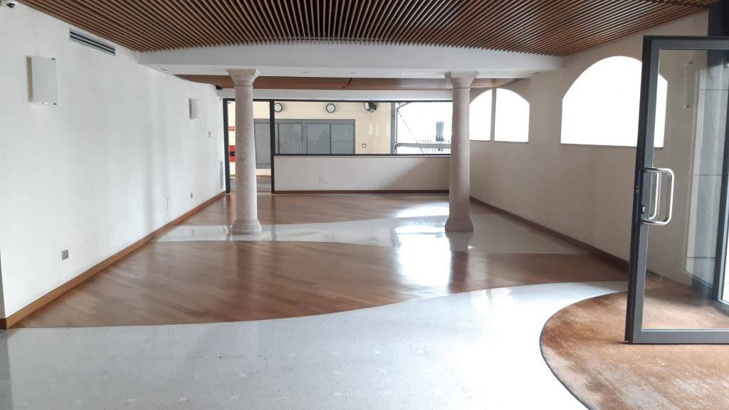 Interno non residenziale - Box via Pietro Teulié, Milano - photo 2