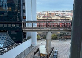 Edificio all\'aperto - Ufficio Napoli - foto 14