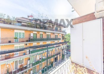 Balcone - Three-room apartment Viale Tito Labieno
122, Roma - photo 33