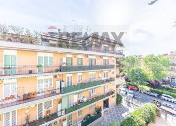 Edificio all\'aperto - Three-room apartment Viale Tito Labieno
122, Roma - photo 37