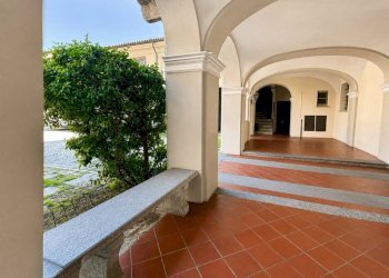 Interno palazzo - Four-room apartment via Milanesio di Coassolo, 11, Carmagnola - photo 16