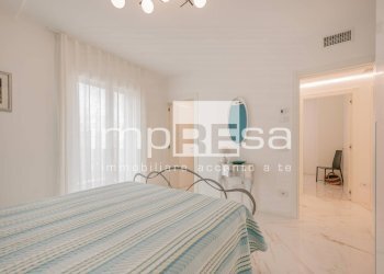 Foto 12 - Four-room apartment Via Andrea Bafile
 
2, Jesolo - photo 12