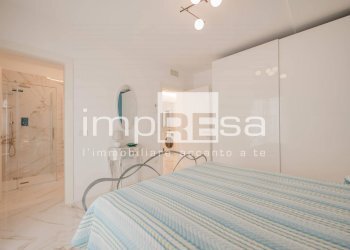 Foto 13 - Four-room apartment Via Andrea Bafile
 
2, Jesolo - photo 13