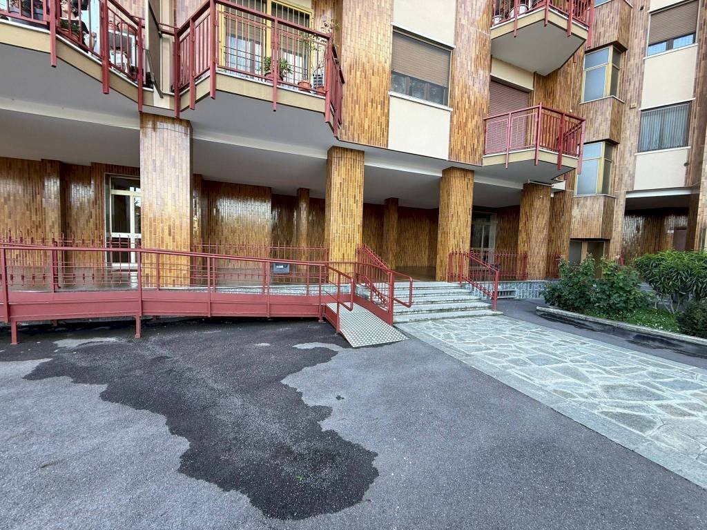 Zona - Four-room apartment via Giordano Bruno, 12, Moncalieri - photo 2