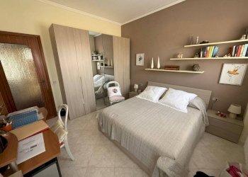 Camera da letto - Four-room apartment via Giordano Bruno, 12, Moncalieri - photo 16