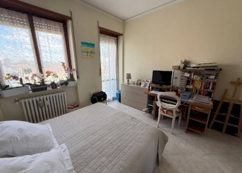 Camera da letto - Four-room apartment via Giordano Bruno, 12, Moncalieri - photo 17