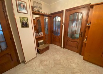 Ingresso - Trilocale via Cogne, 37, Torino (zona Rebaudengo) - foto 10