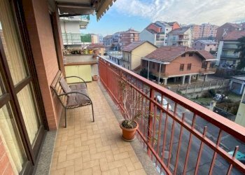 Balcone - Trilocale via Cogne, 37, Torino (zona Rebaudengo) - foto 18