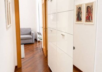 Corridoio - Two-room apartment via Scrivia, 5, Milano (neighborhood Ticinese) - photo 2