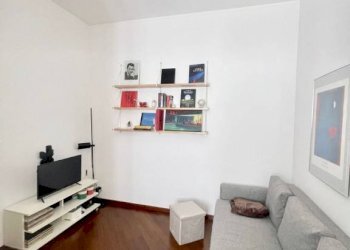 Salone - Two-room apartment via Scrivia, 5, Milano (neighborhood Ticinese) - photo 22