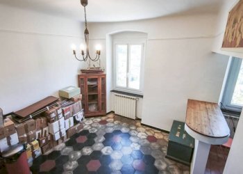 Sala da pranzo - Apartment via Ca' De Mussi, Genova (neighborhood Marassi) - photo 18