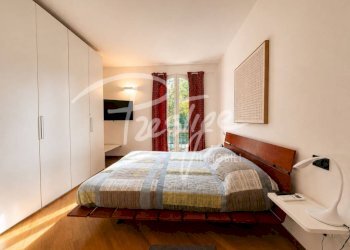 Camera da letto - Two-room apartment viale San Bartolomeo, 833, La Spezia - photo 4