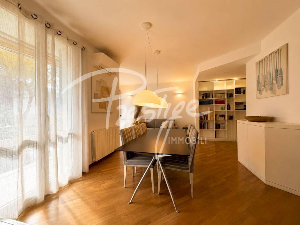 Salone - Appartamento viale San Bartolomeo, La Spezia - foto 2